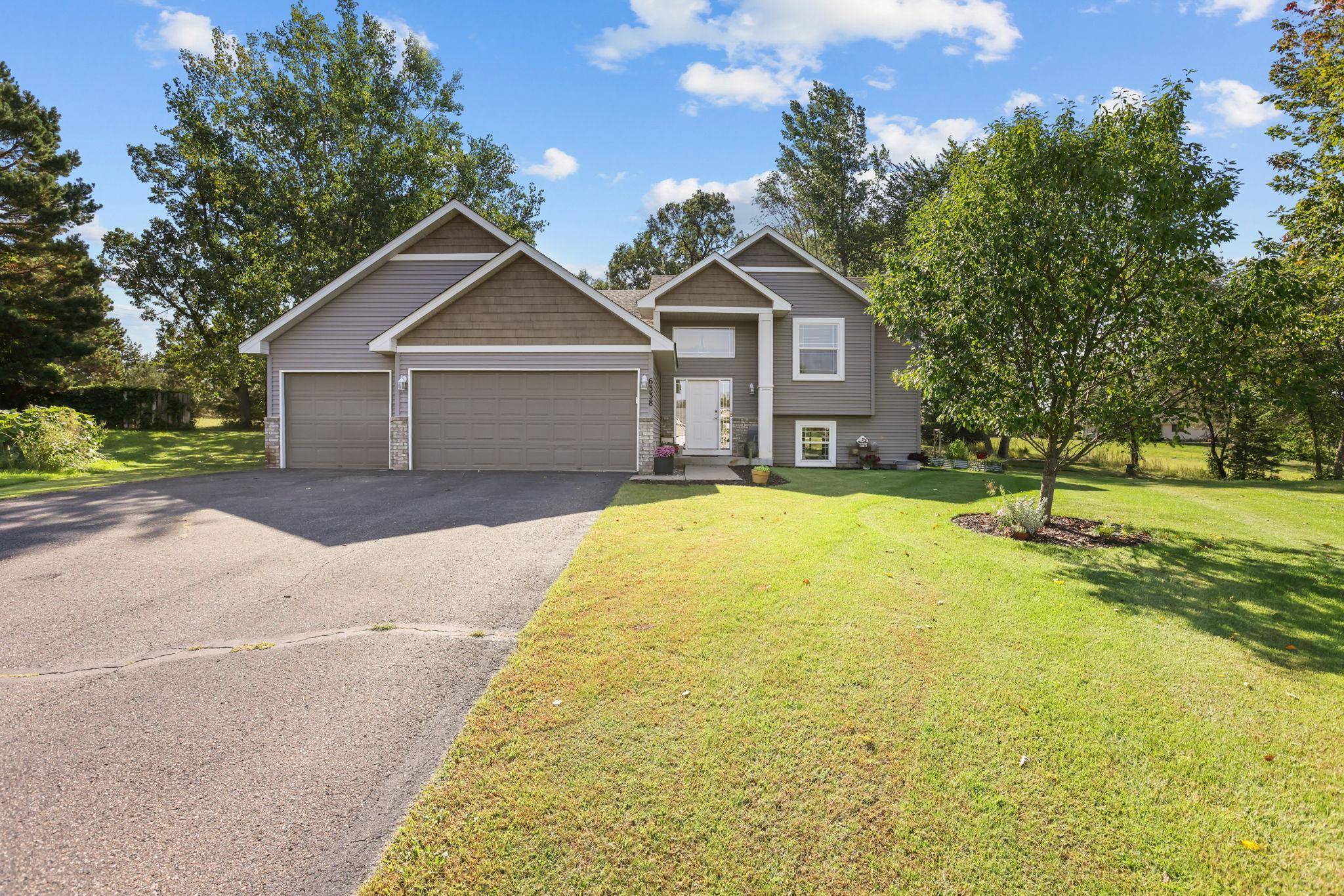6338 154th CT NW, Ramsey, MN 55303