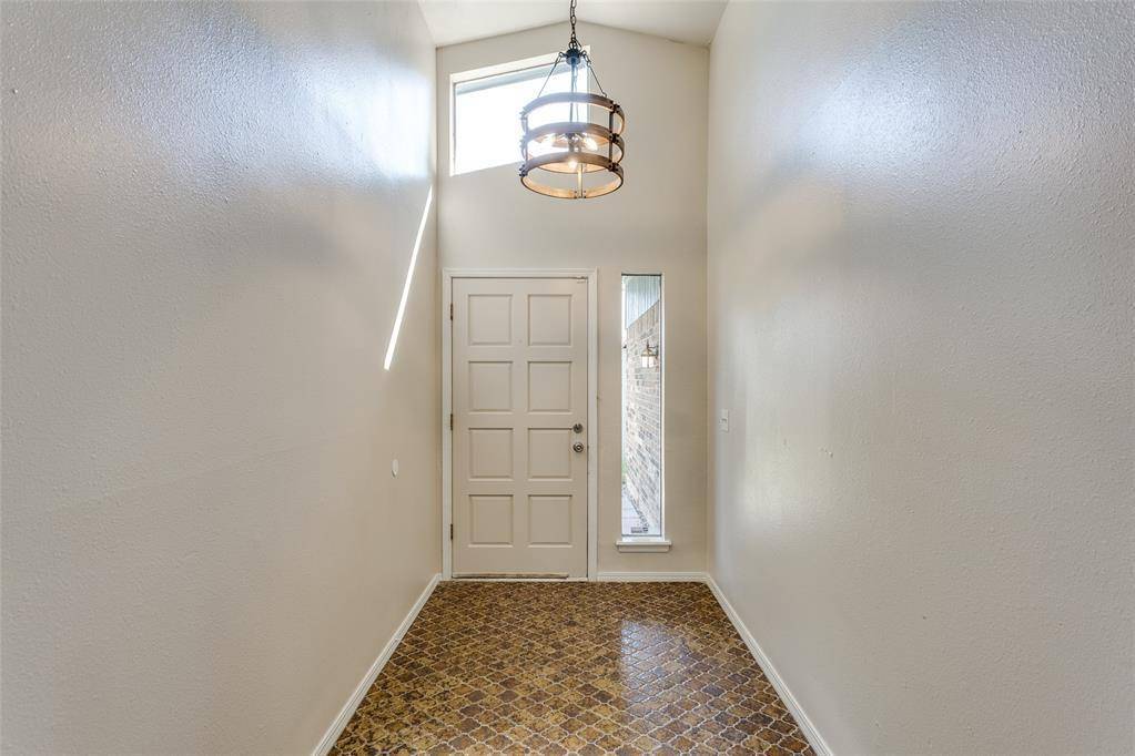 4901 Washington SQ, Oklahoma City, OK 73135