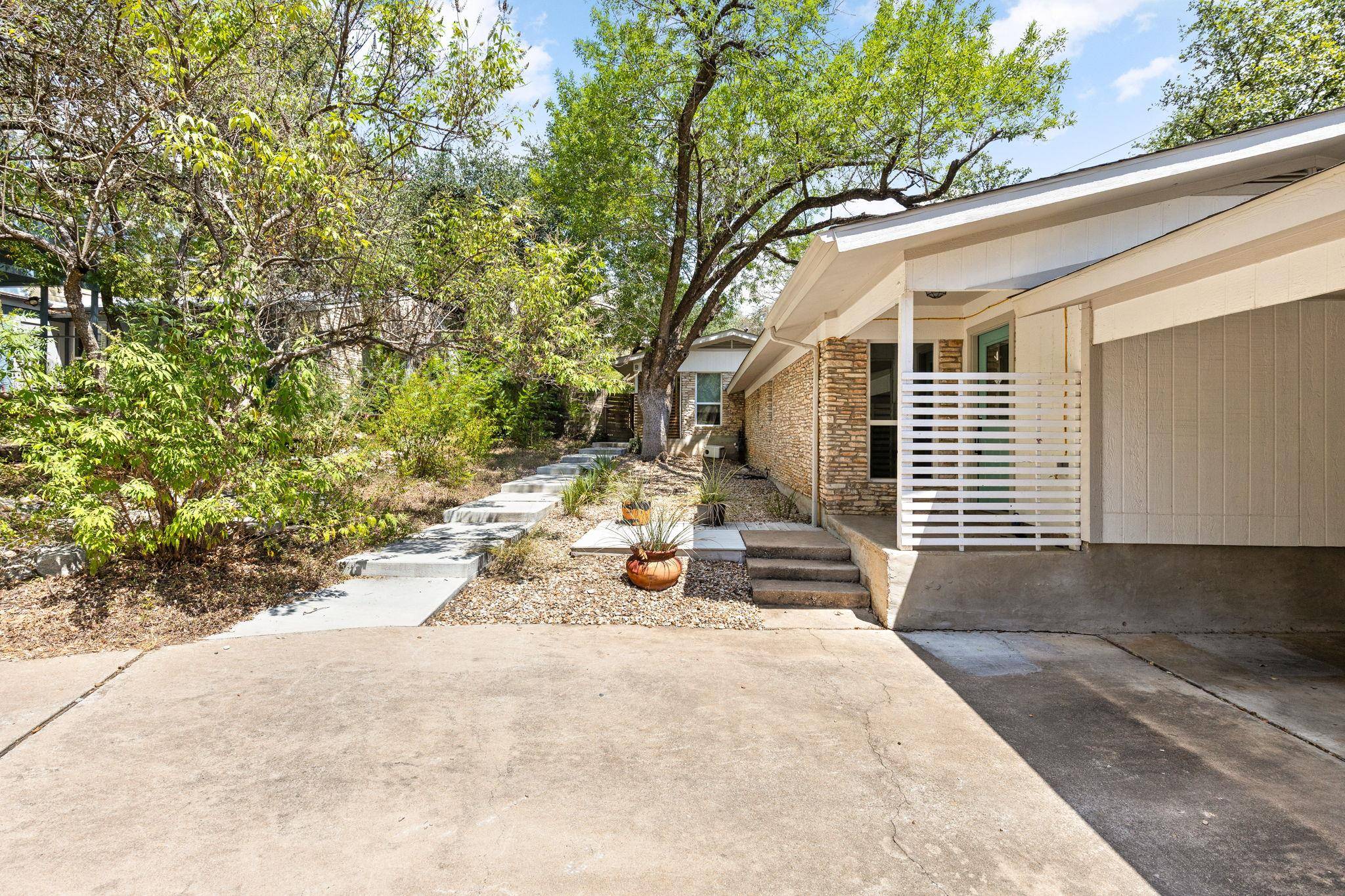 3303 Doolin DR #A, Austin, TX 78704