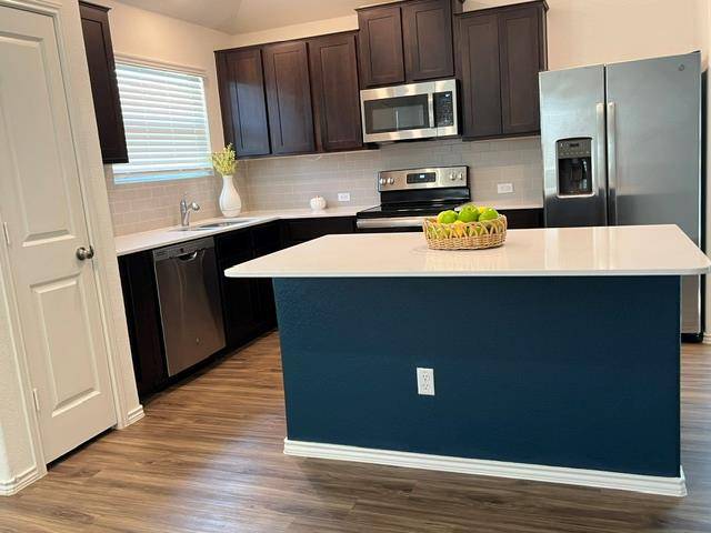 105 Guardian Angel CT, Jarrell, TX 76537