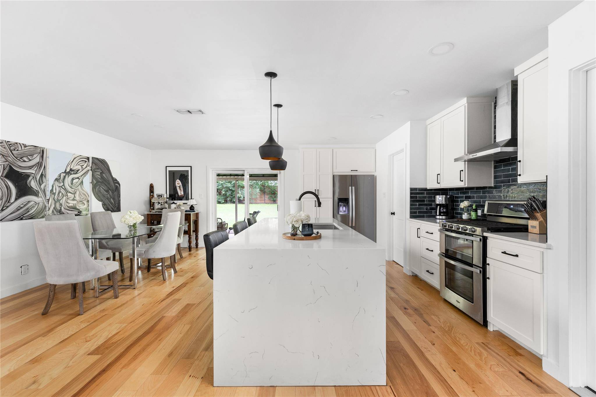 8704 Clarewood DR, Austin, TX 78758