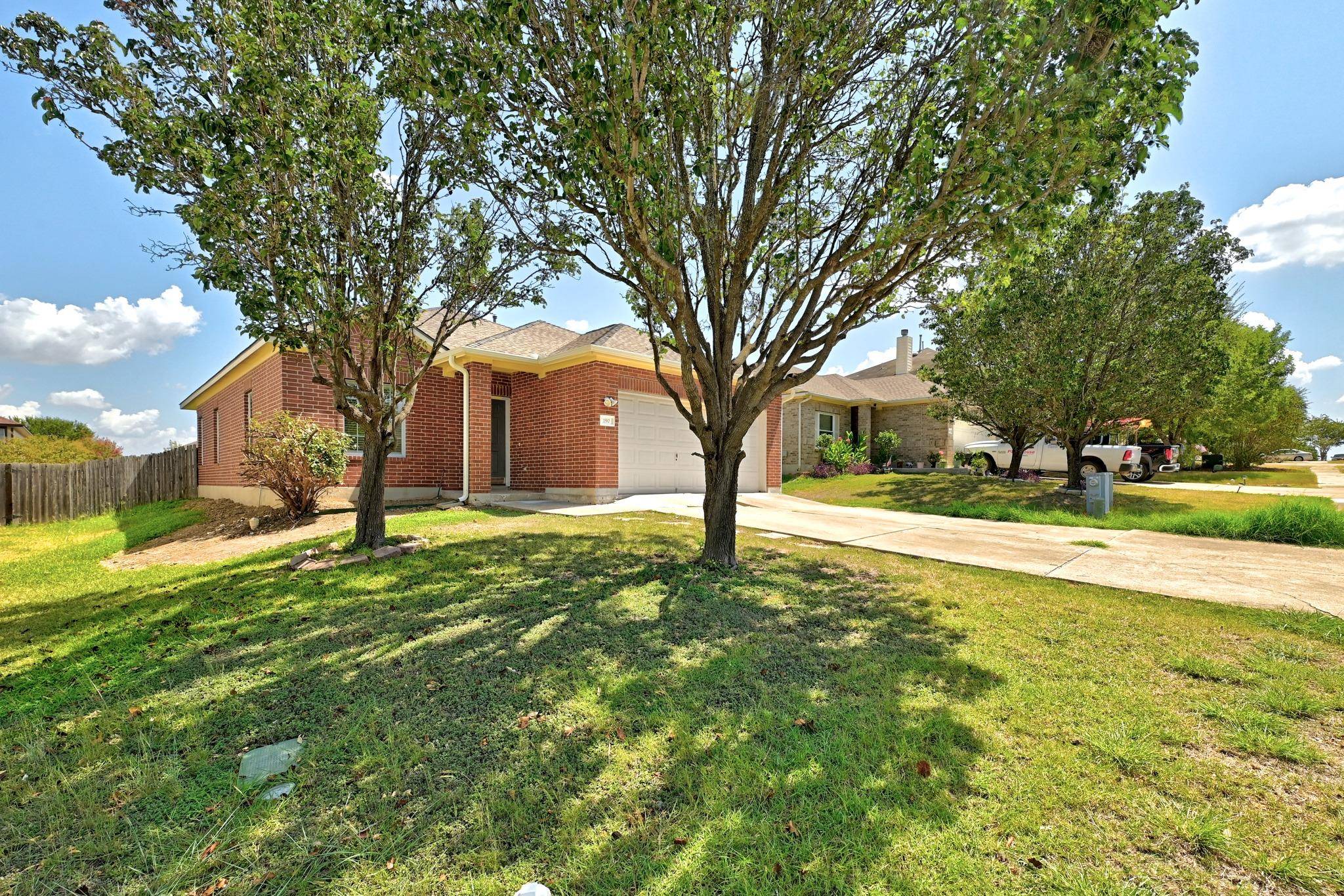190 Pecanwood North, Kyle, TX 78640