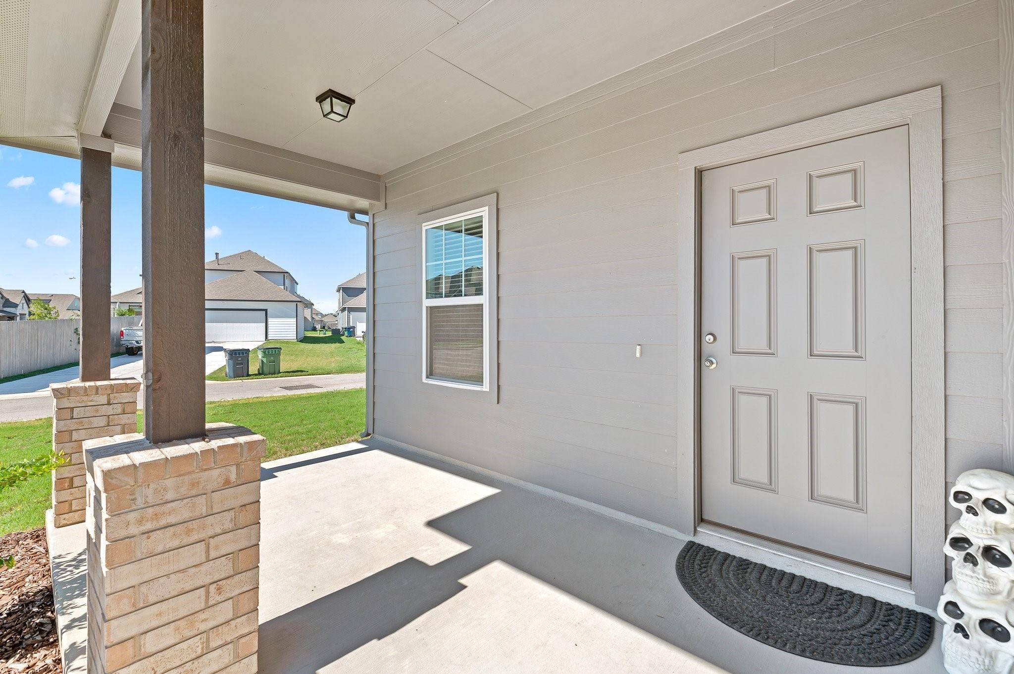 507 E Pulitzer DR, Hutto, TX 78634