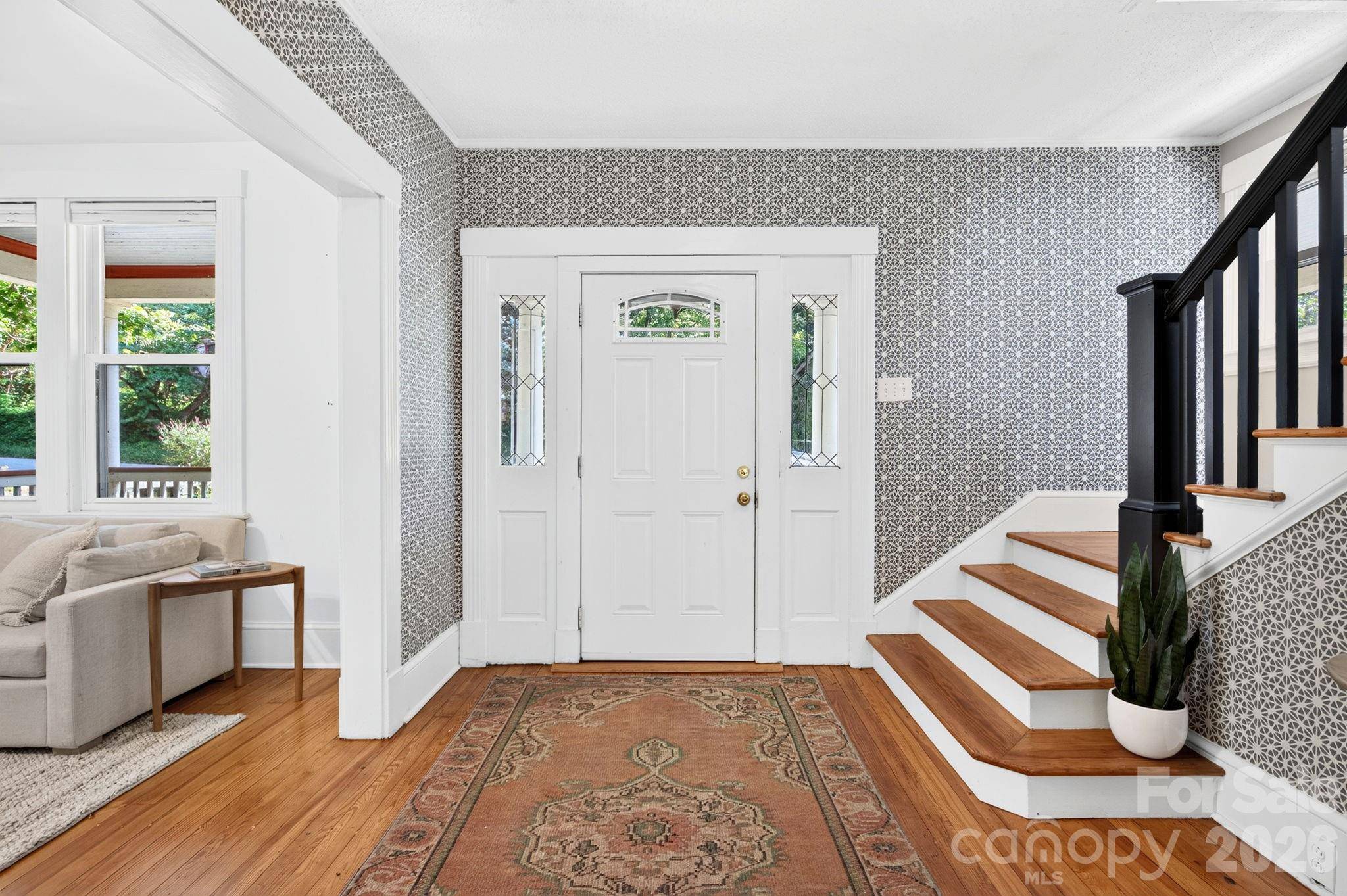 16 West ST, Asheville, NC 28801