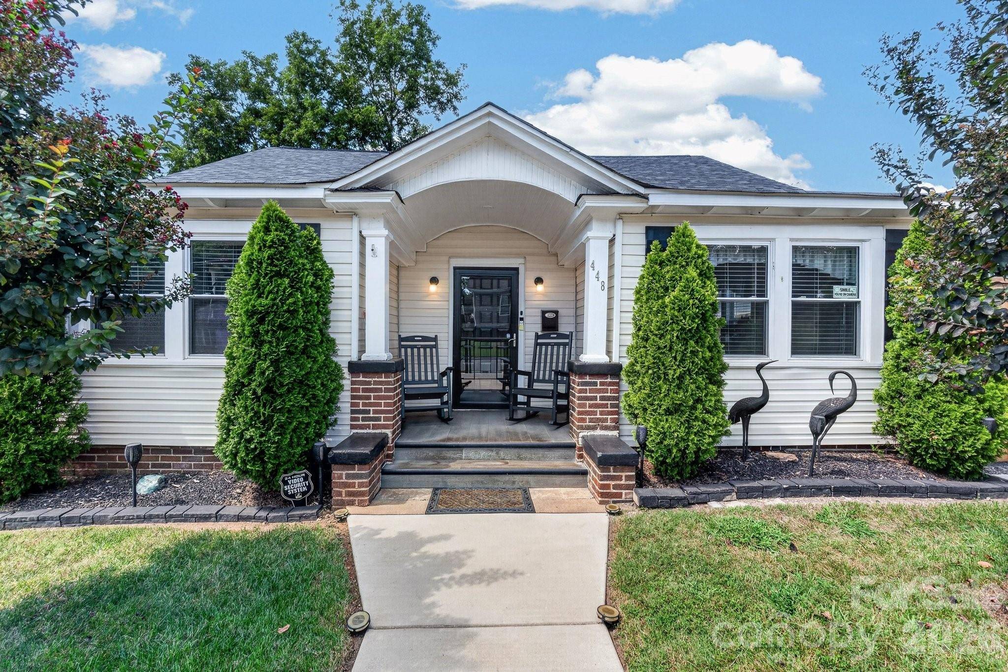 448 1st ST SW, Hickory, NC 28602