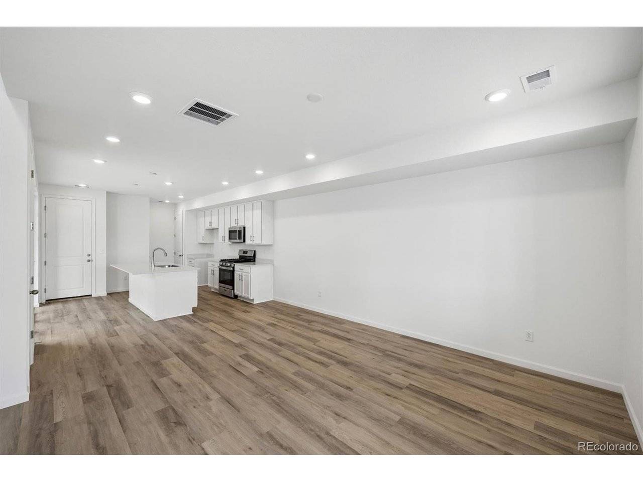 21411 E 67th, Aurora, CO 80019