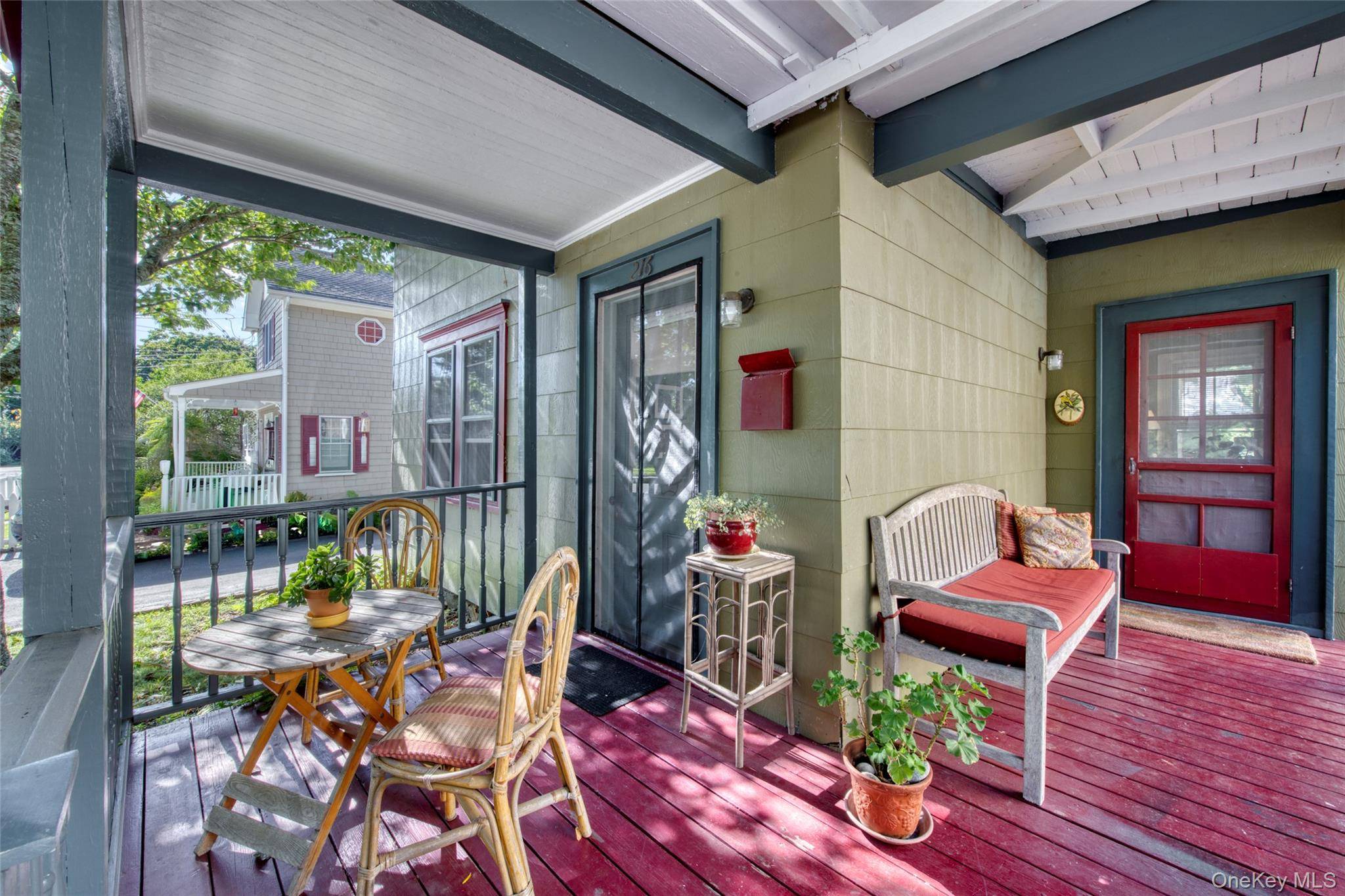 216 Broad ST, Greenport, NY 11944