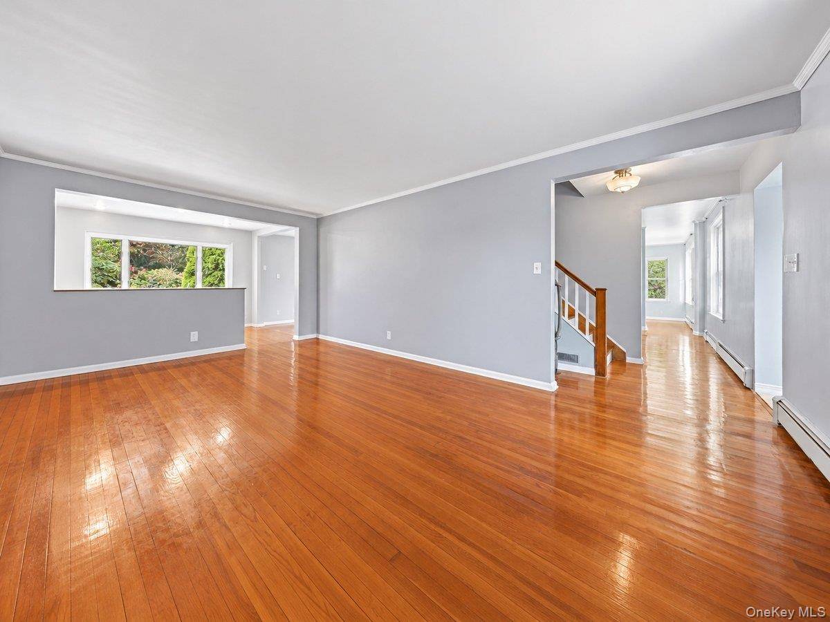 140 Whitman RD, Yonkers, NY 10710