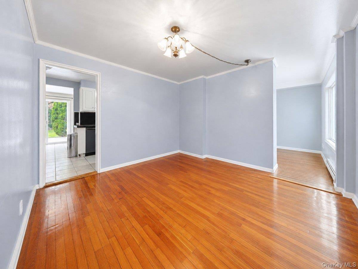 140 Whitman RD, Yonkers, NY 10710