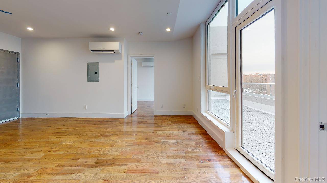 138-28 Queens BLVD #PH-7F, Briarwood, NY 11435