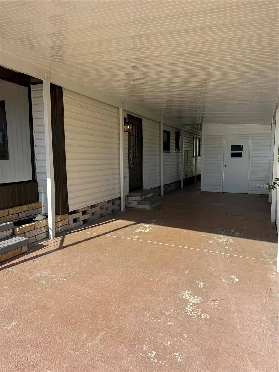 6710 36TH AVE E #32, Palmetto, FL 34221