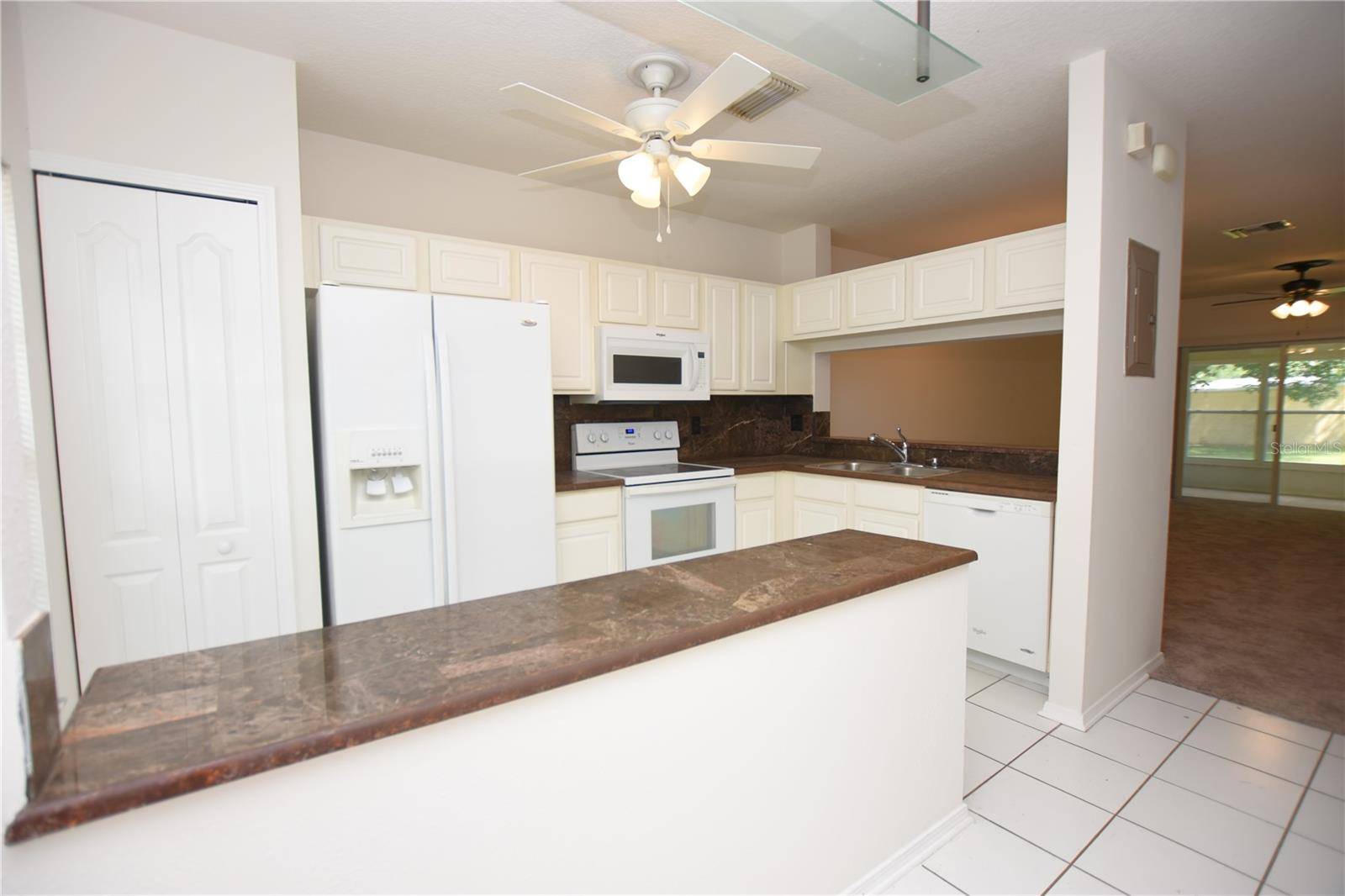 2308 LAKE WOODBERRY CIR, Brandon, FL 33510