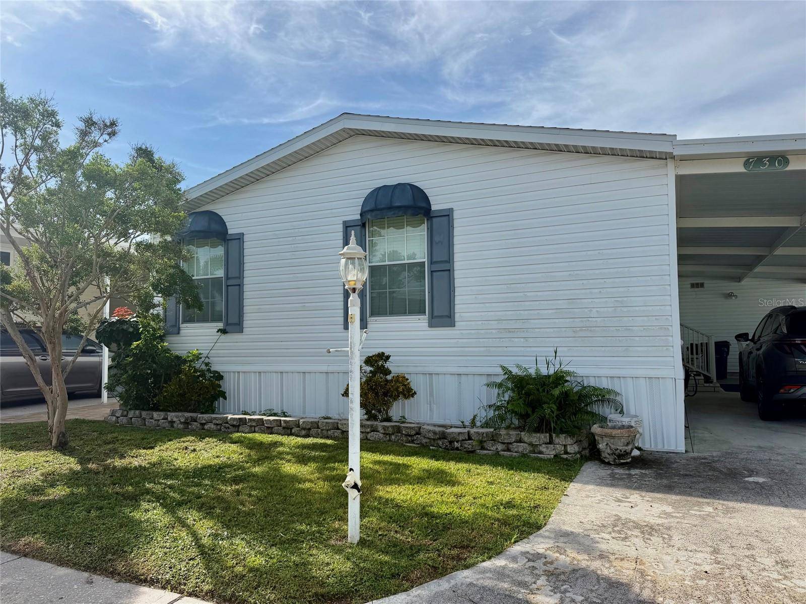 730 GLORIOSA RD, Venice, FL 34293