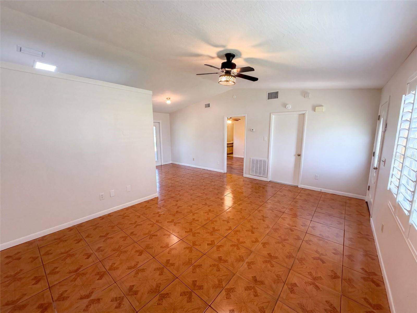 1008 LYNBROOK ST NW, Palm Bay, FL 32907