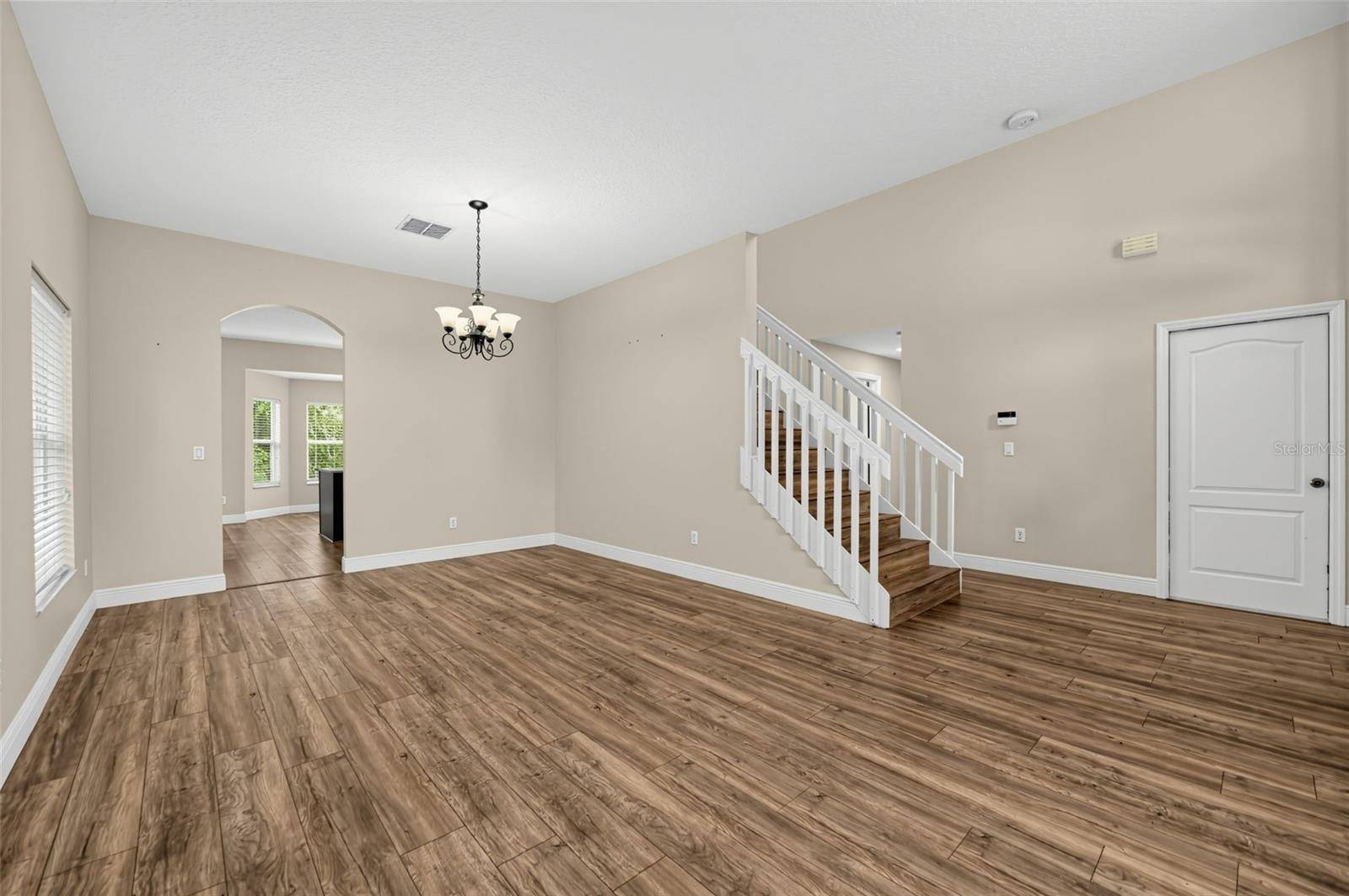 10106 HIDDEN DUNES LN, Orlando, FL 32832