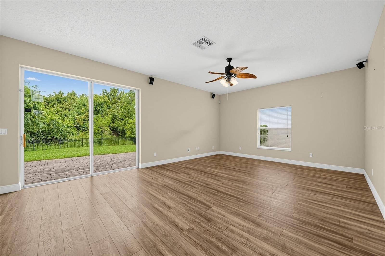 10106 HIDDEN DUNES LN, Orlando, FL 32832