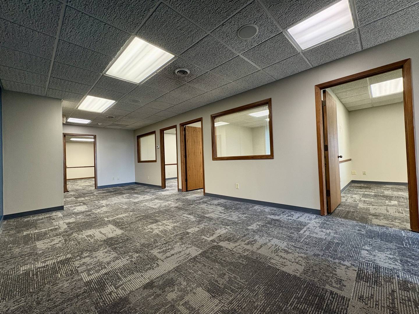 750 Almar Pkwy #200-202, Bourbonnais, IL 60914