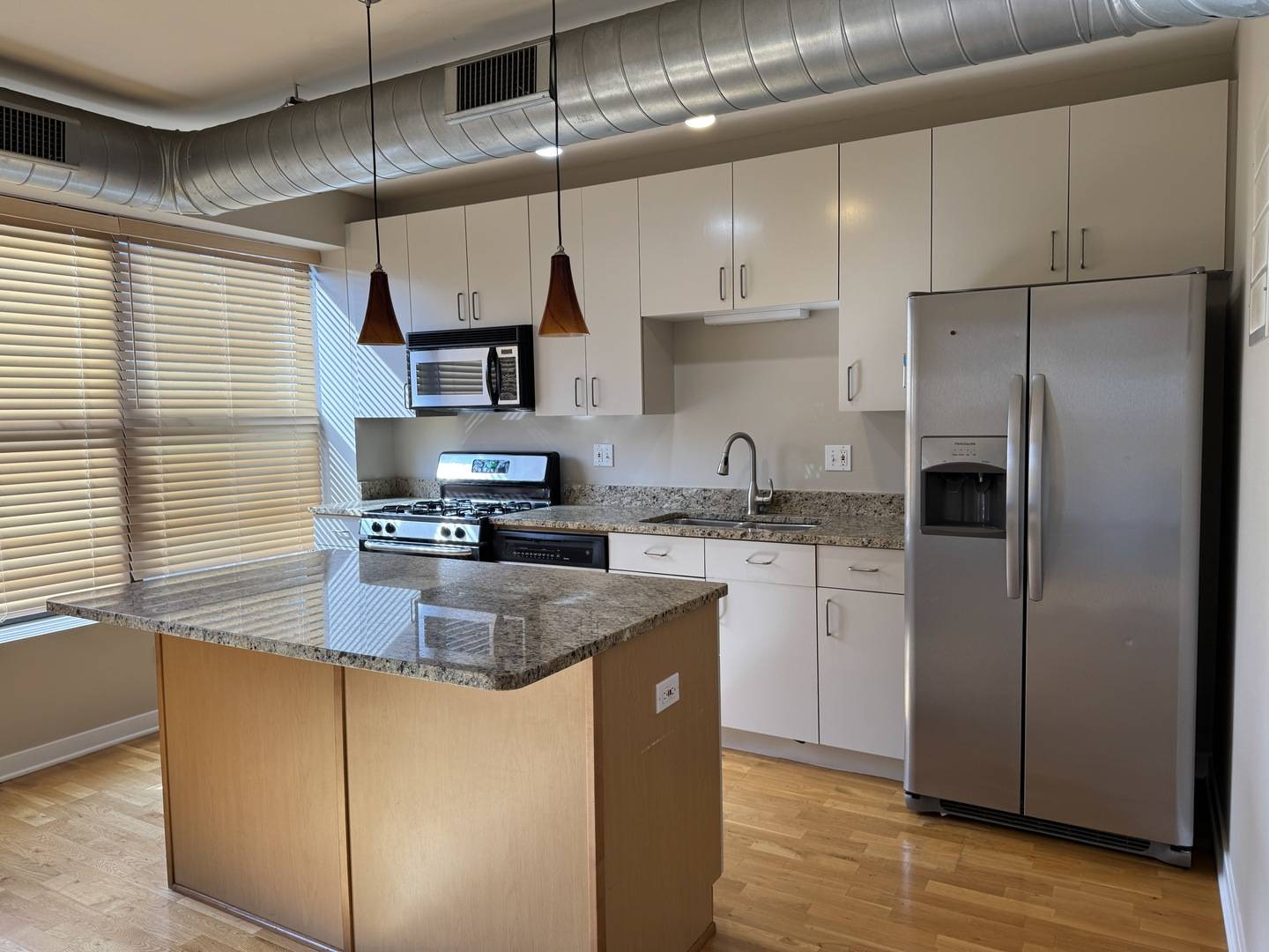4537 S Drexel BLVD #603, Chicago, IL 60653