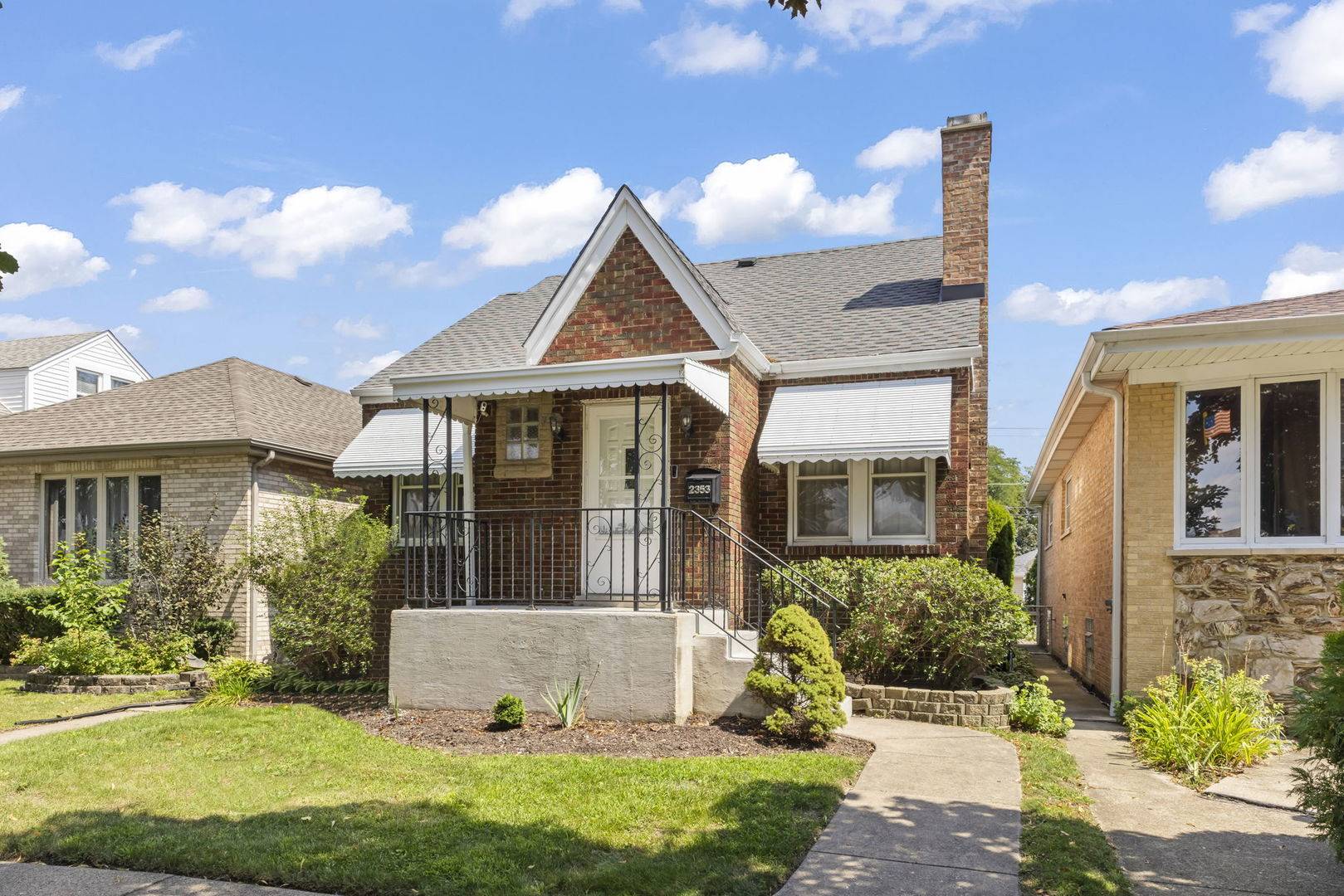 2353 Hainsworth AVE, North Riverside, IL 60546