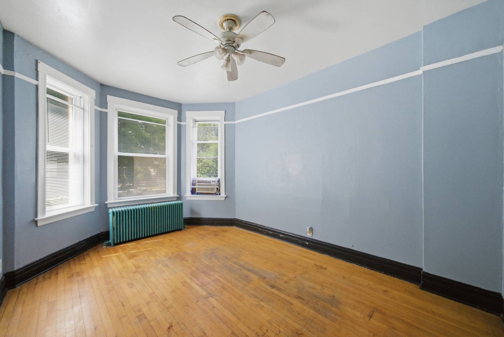 2025 N Lawler AVE, Chicago, IL 60639