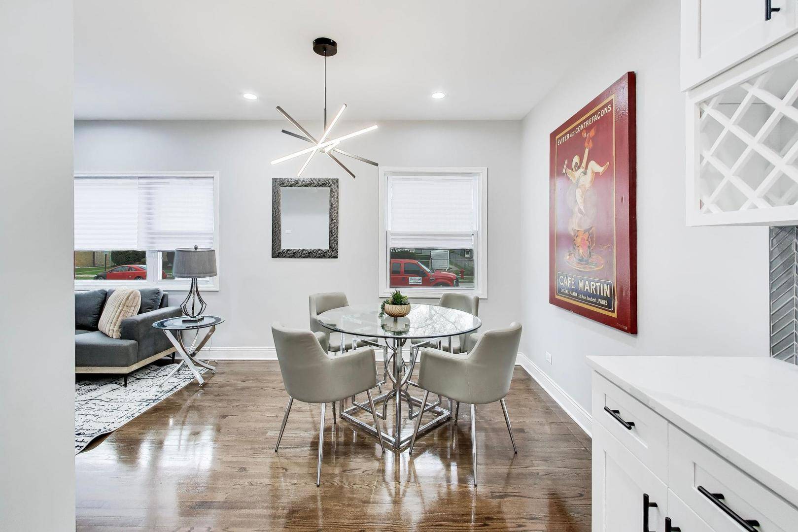 2227 Foster ST, Evanston, IL 60201