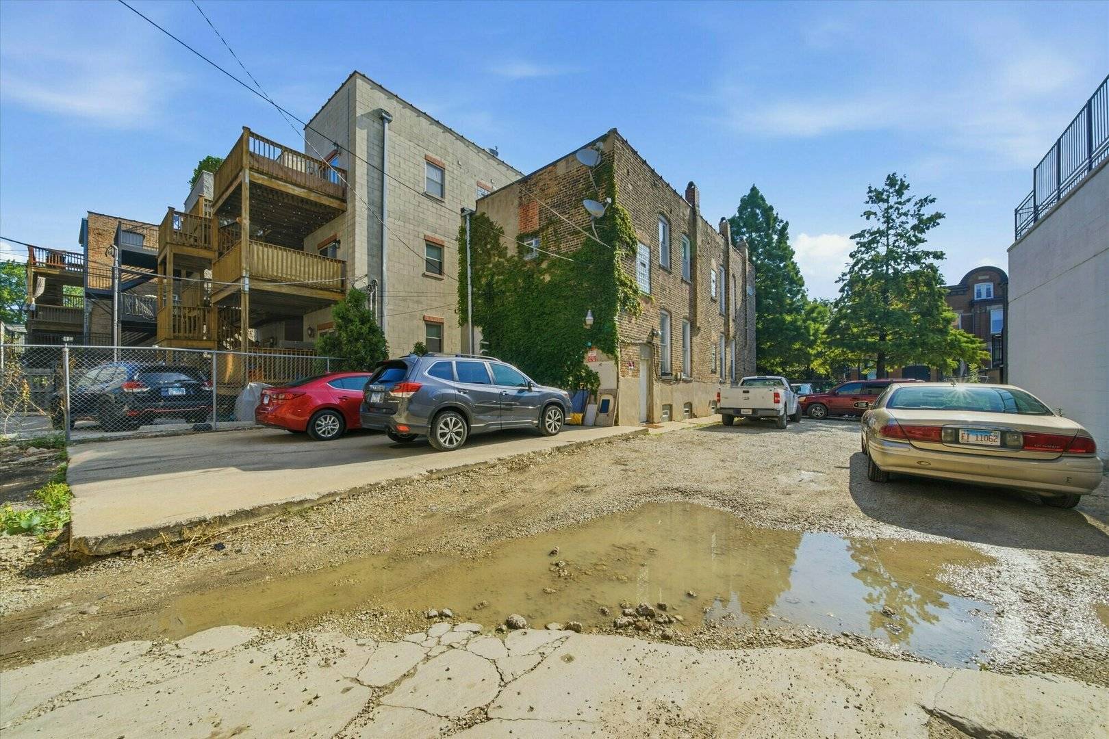 1428 N Wood ST, Chicago, IL 60622