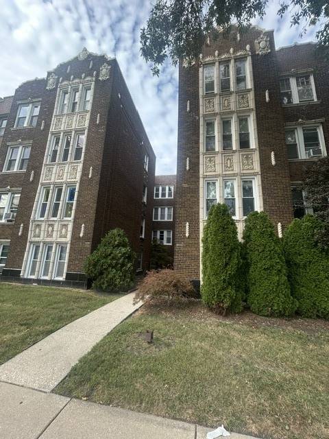 2838 W Addison ST #G, Chicago, IL 60618