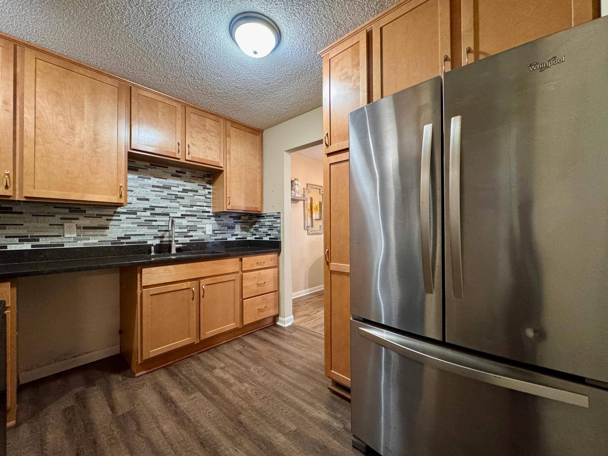 1271 Landmark TRL S, Hopkins, MN 55343