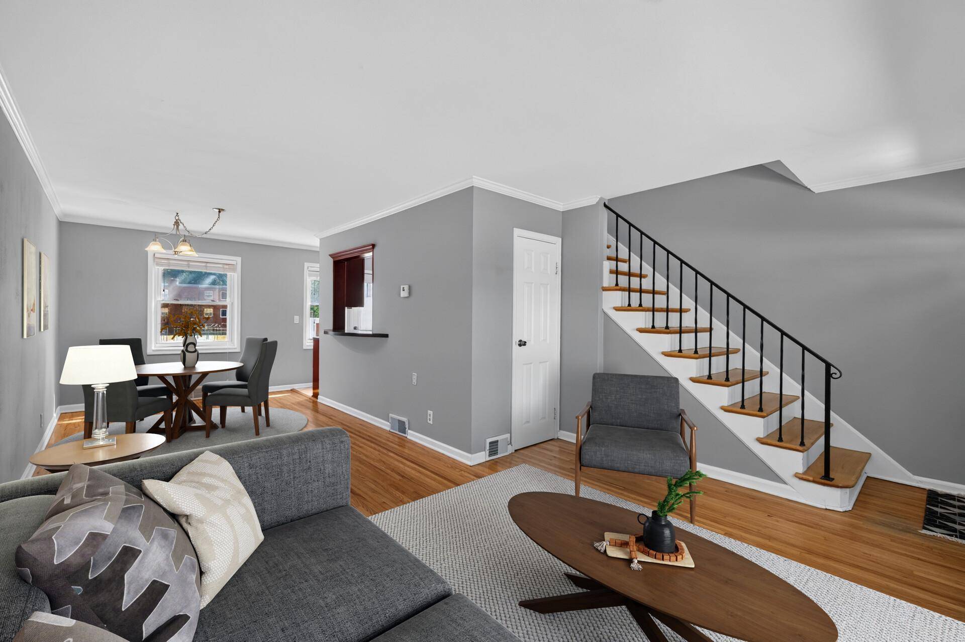 994 Cleveland AVE S, Saint Paul, MN 55116