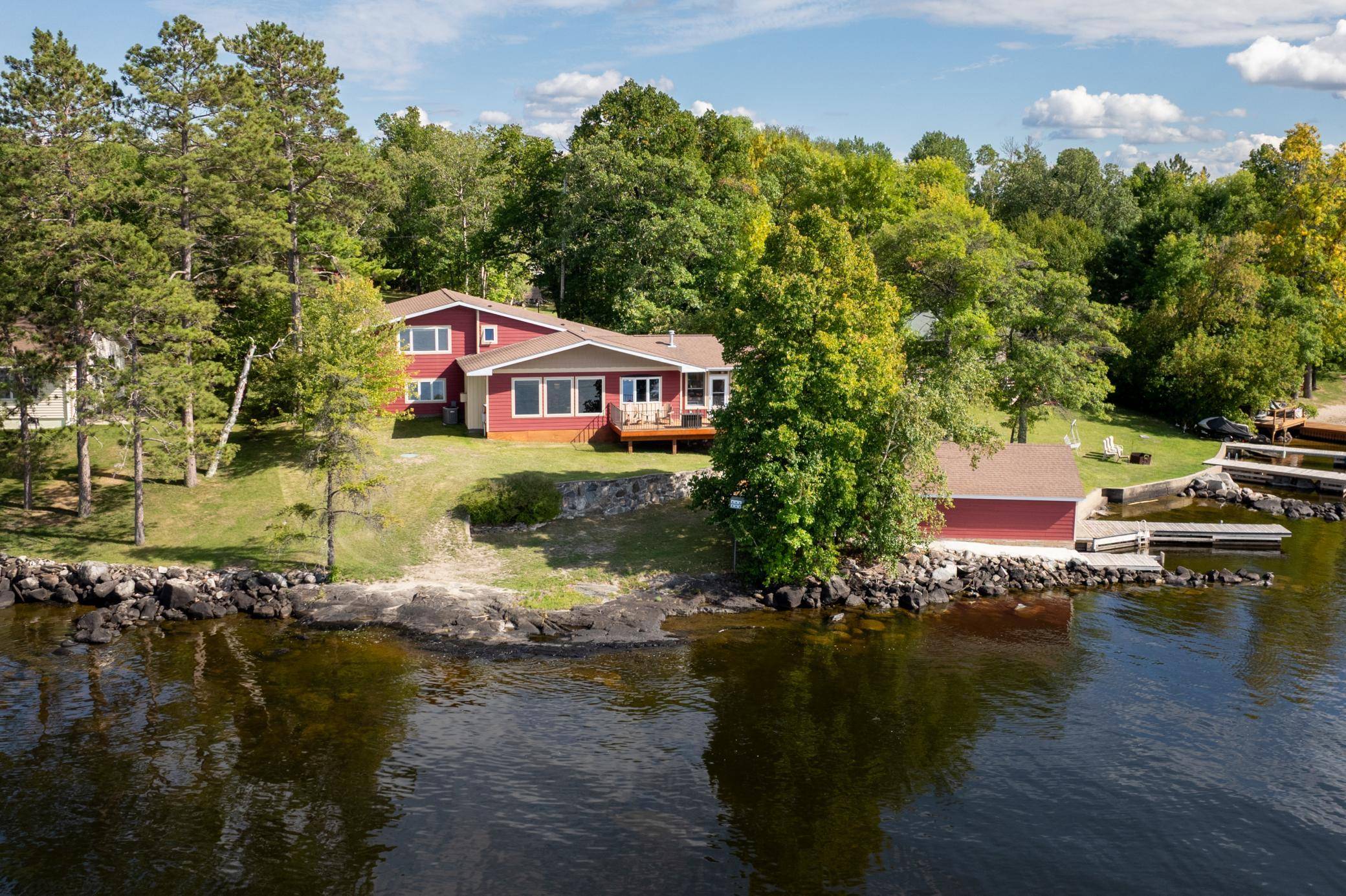 1907 Town Road 274, International Falls, MN 56649