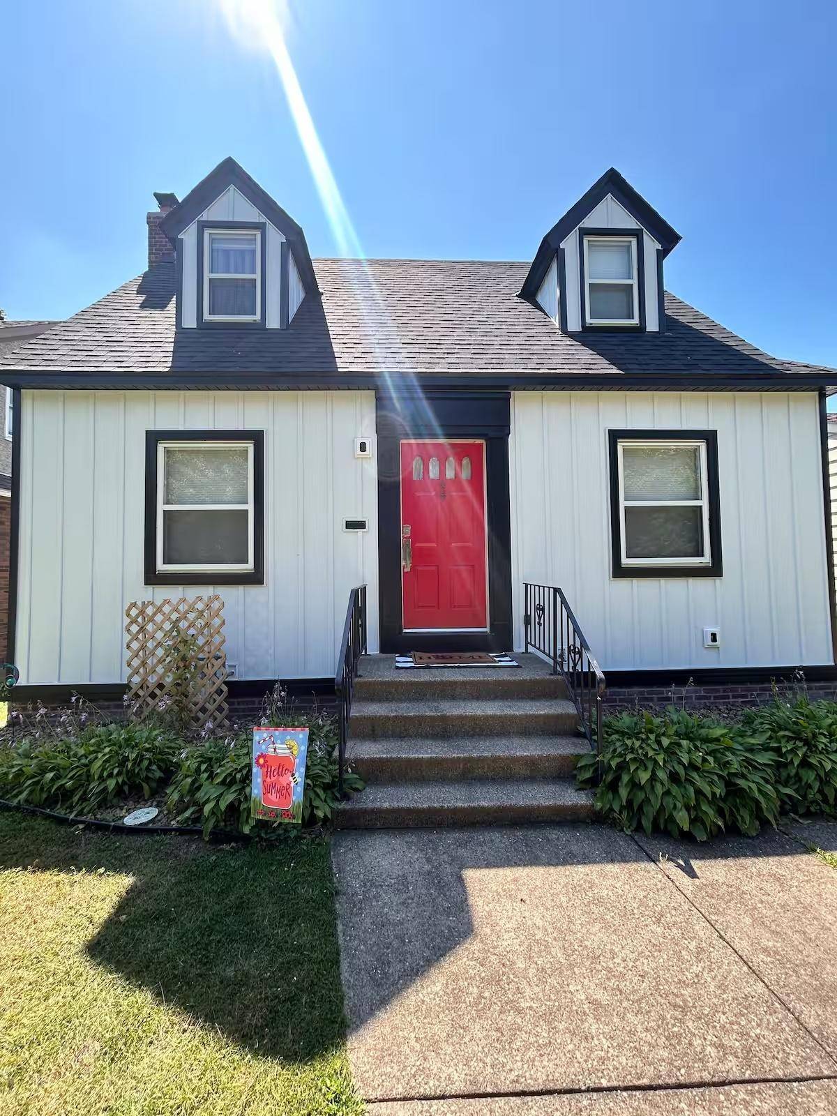 966 Eleanor AVE, Saint Paul, MN 55102