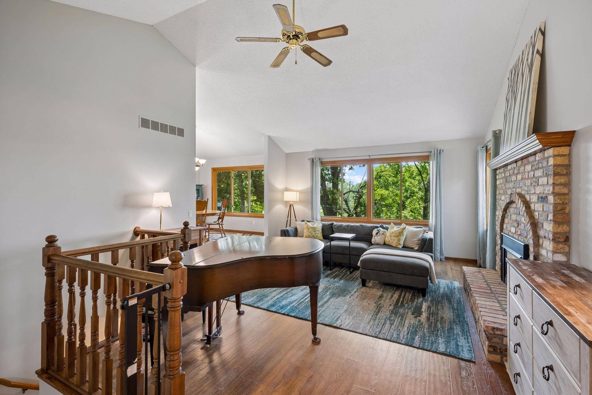 10205 Aetna AVE NE, Monticello, MN 55362