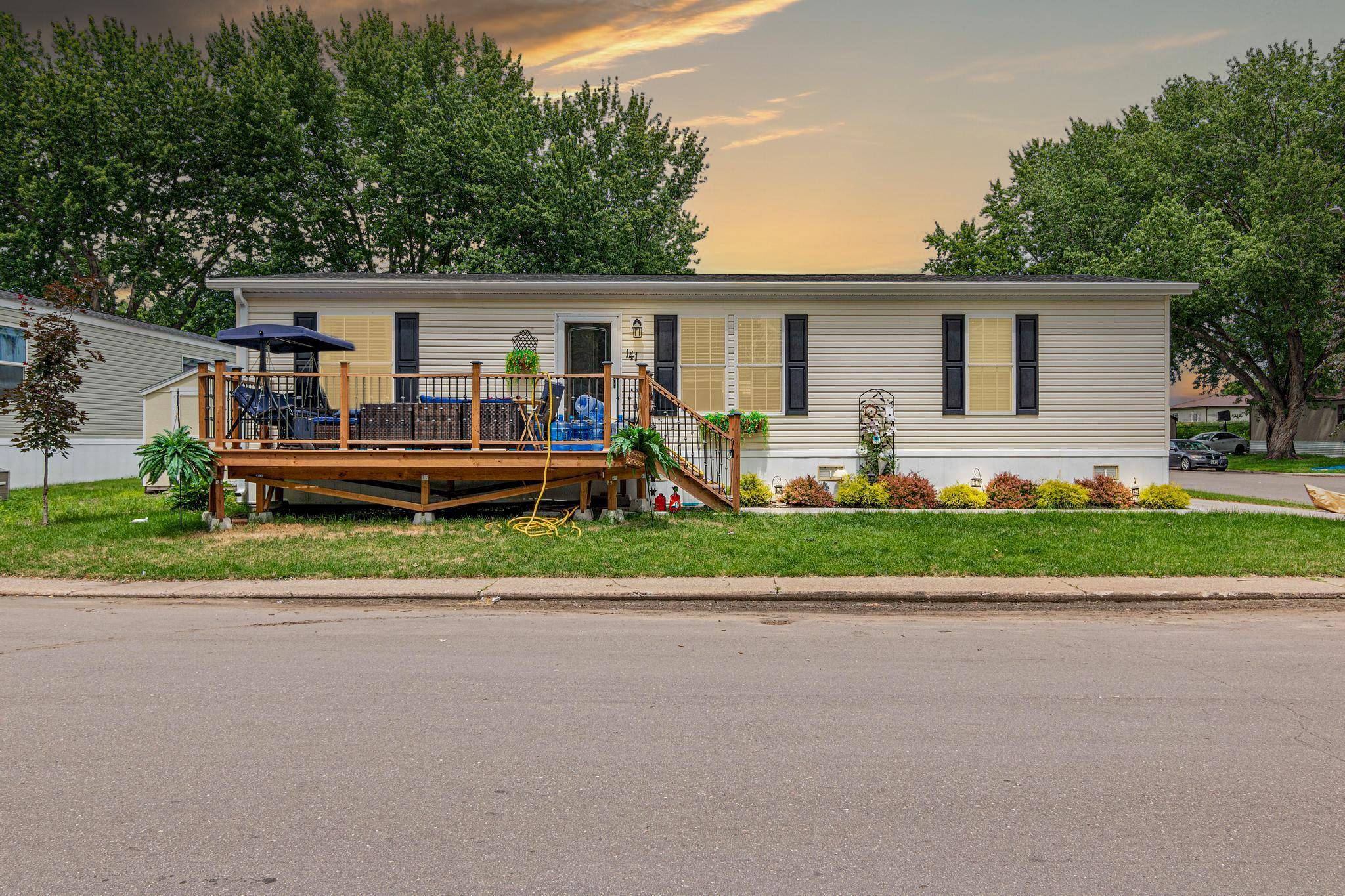 18164 Hwy 65 NE #141, East Bethel, MN 55011
