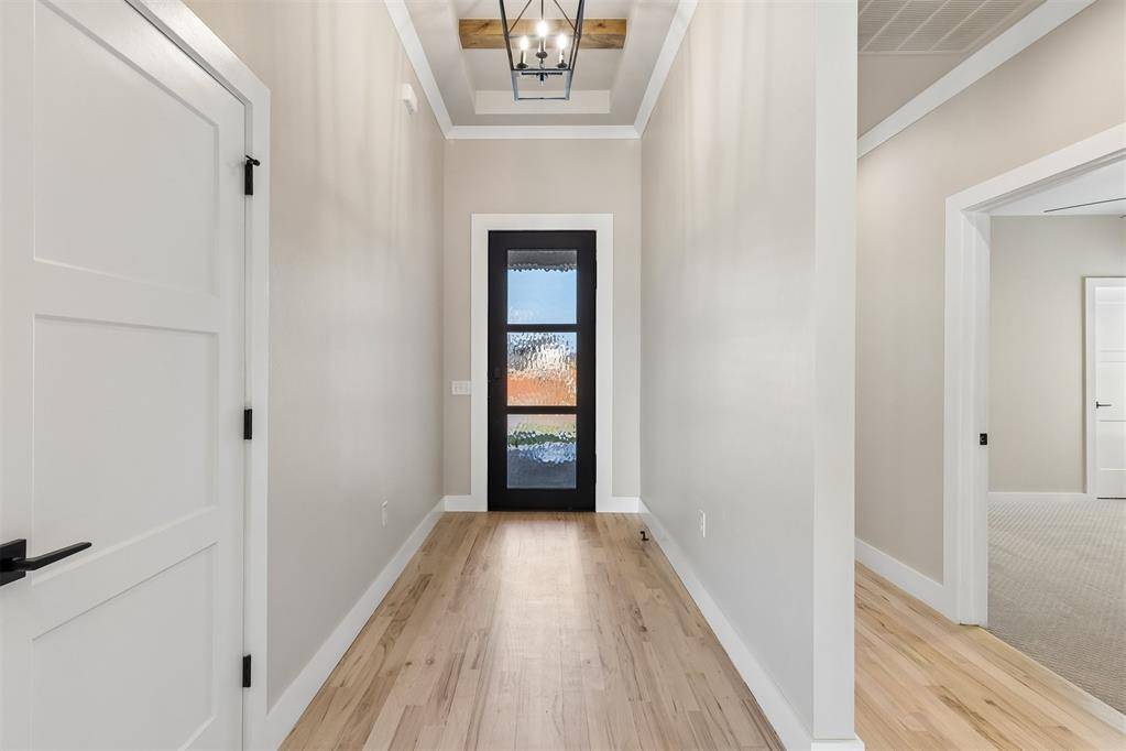 18009 Youngs AVE, Edmond, OK 73012