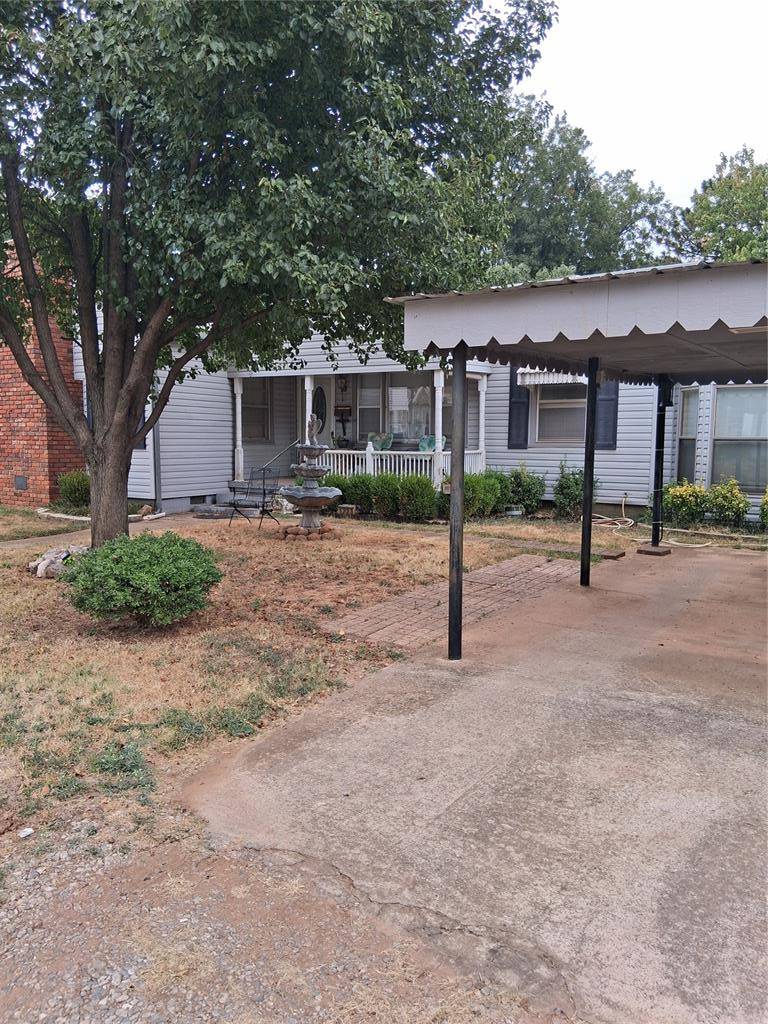 1223 W Oregon AVE, Chickasha, OK 73018