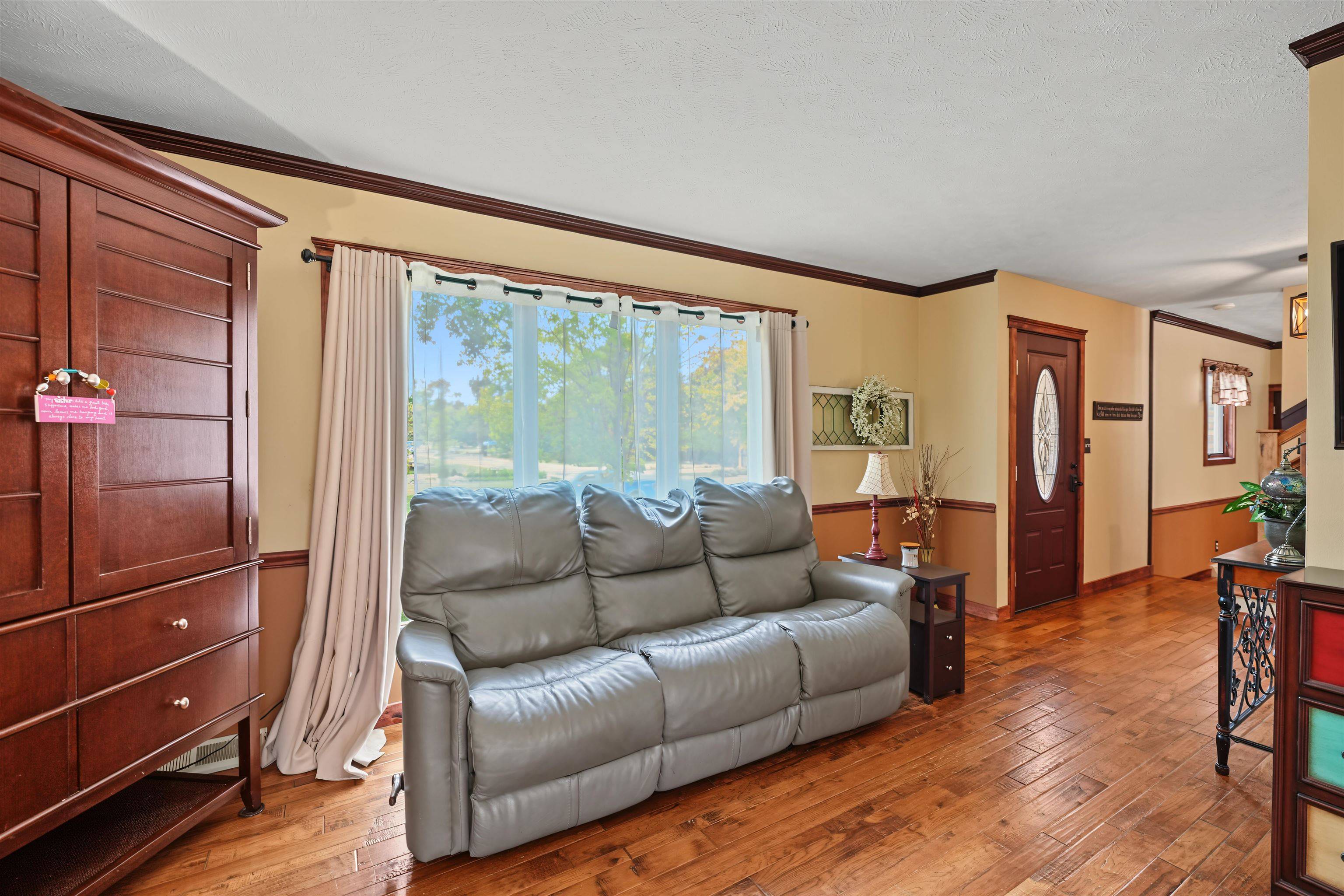 243 Seitz Dr., Salina, KS 67401