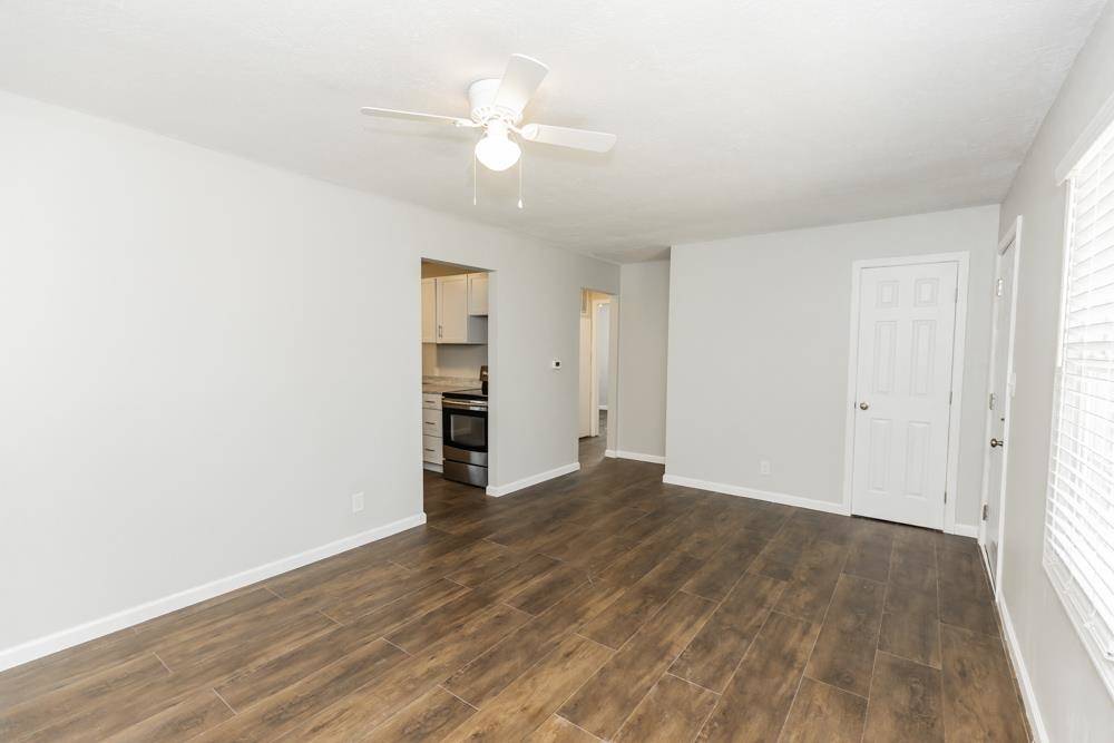 819 Choctaw, Salina, KS 67401-4531
