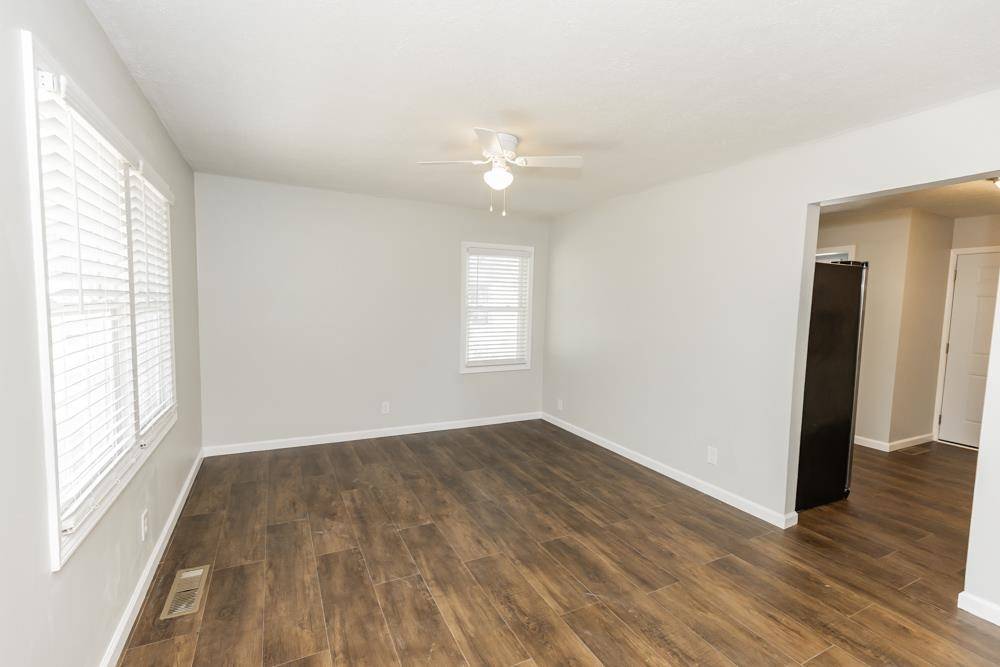 819 Choctaw, Salina, KS 67401-4531