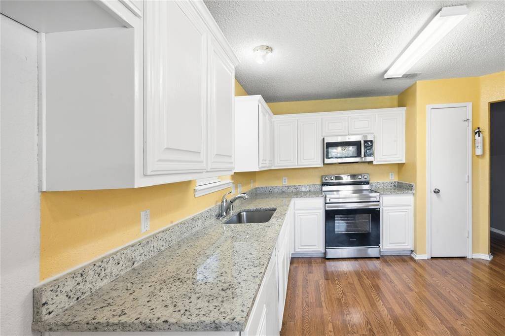 8404 Bowspirit Lane, Fort Worth, TX 76053