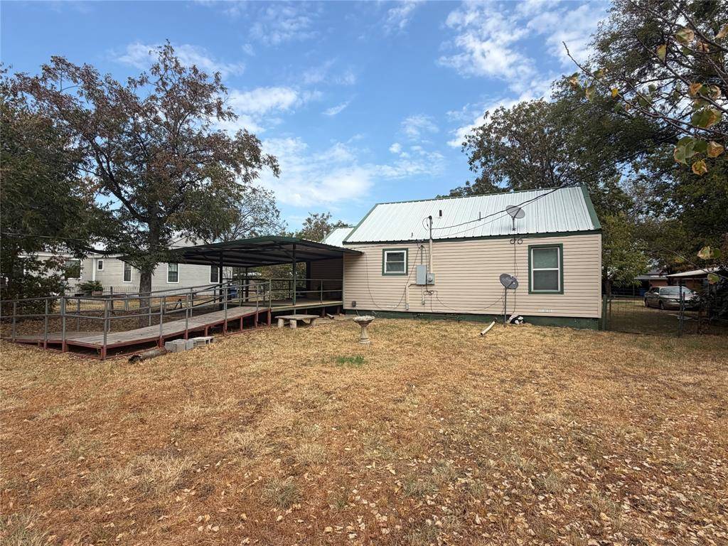 1207 Park Drive, Cisco, TX 76437