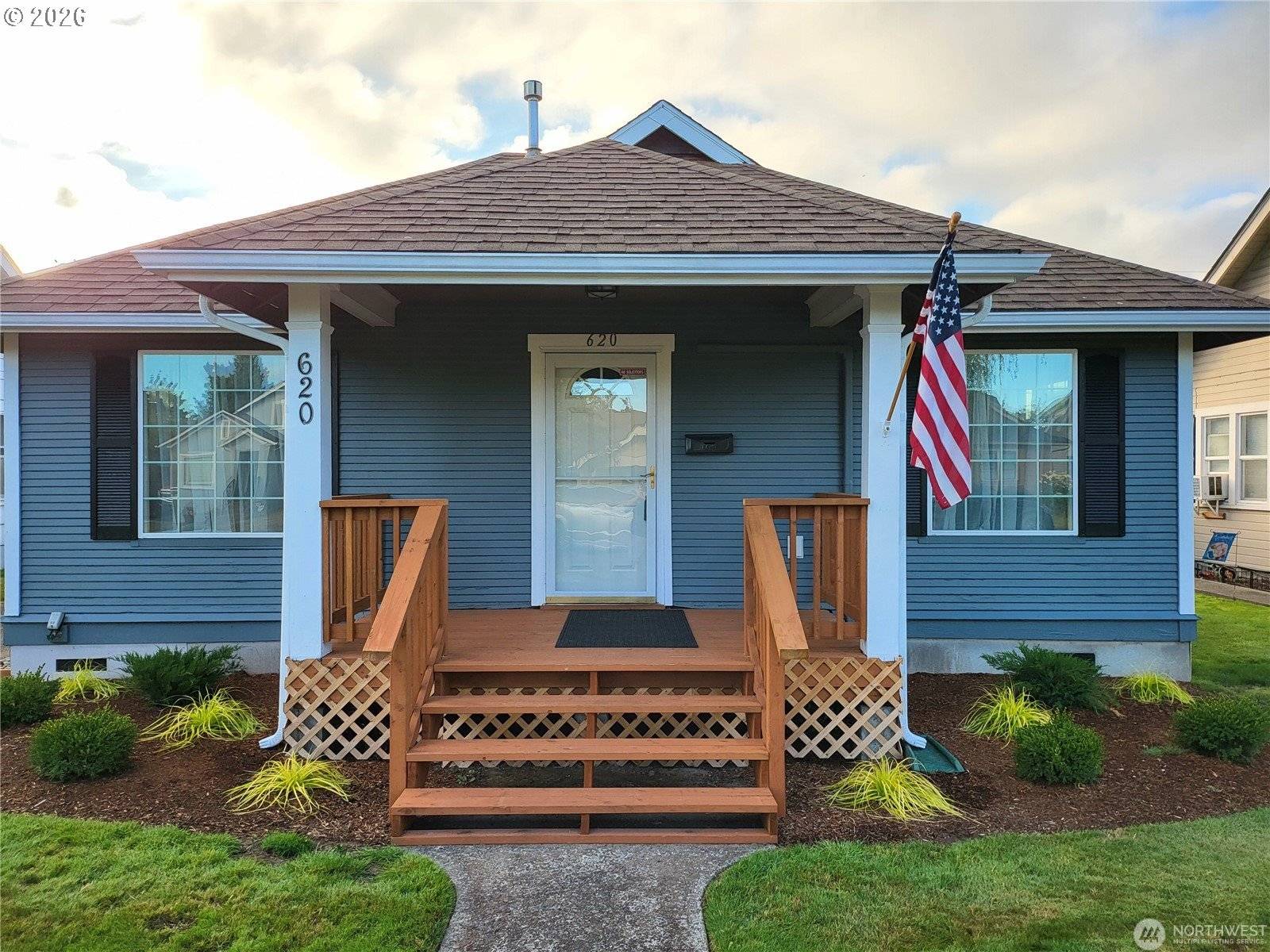620 20TH AVE, Longview, WA 98632