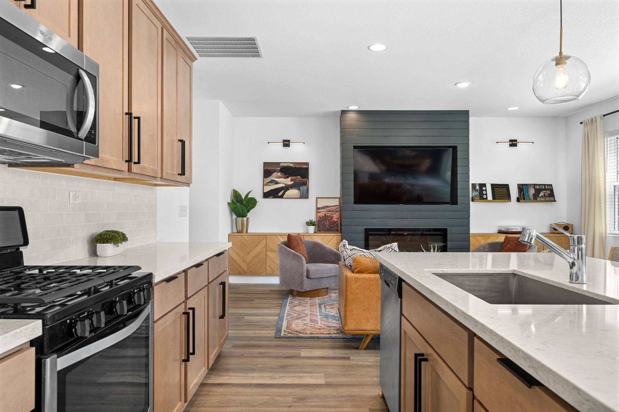 193 Fluttermill LOOP, Liberty Hill, TX 78642