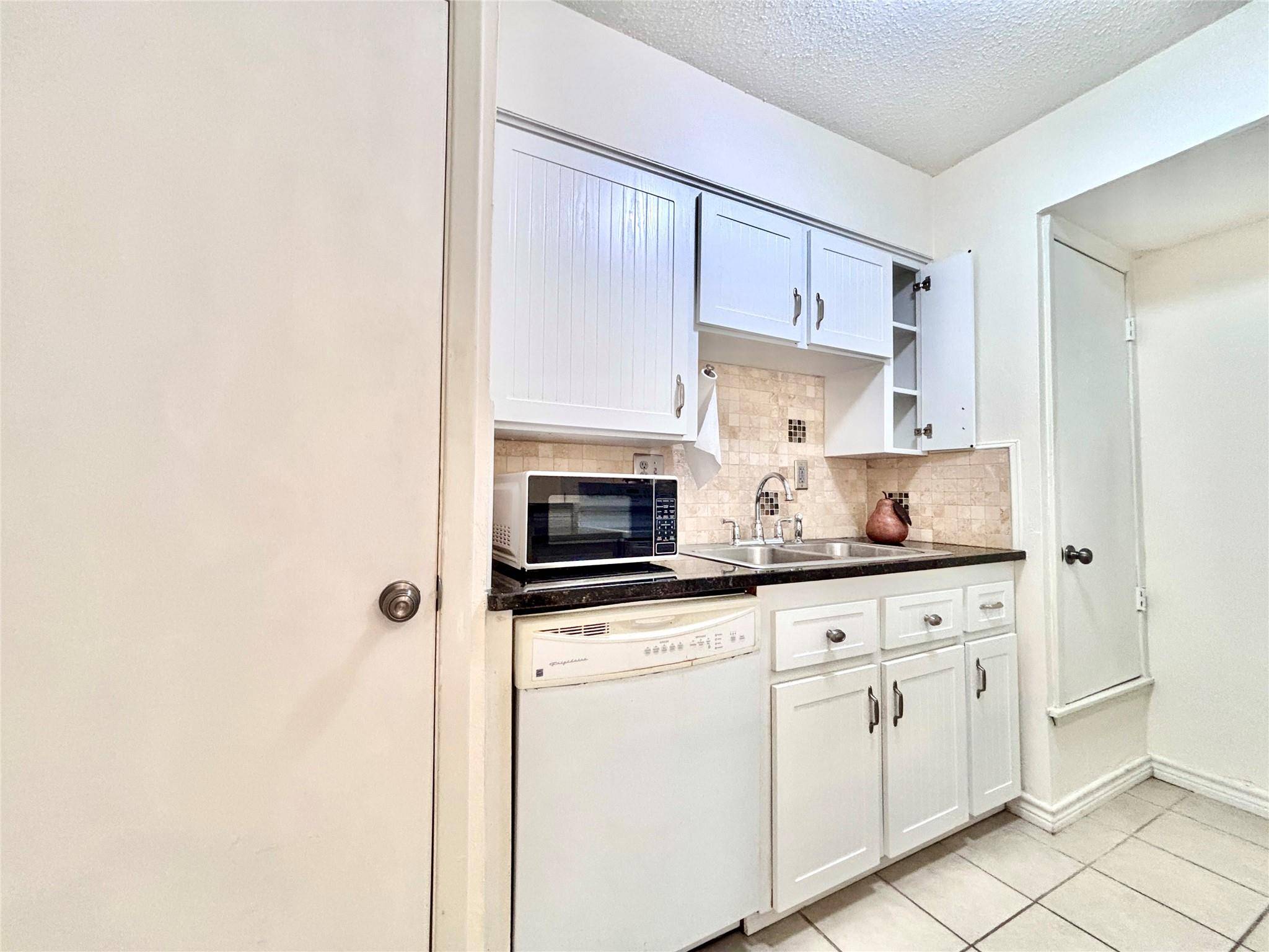 7407 Shadow Hill DR, Austin, TX 78731