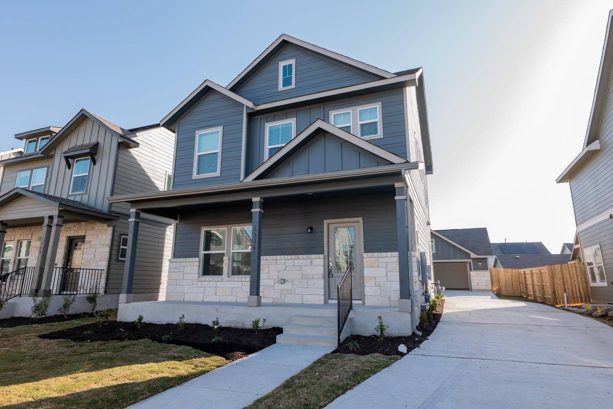 1336 Linwood ST, Leander, TX 78641