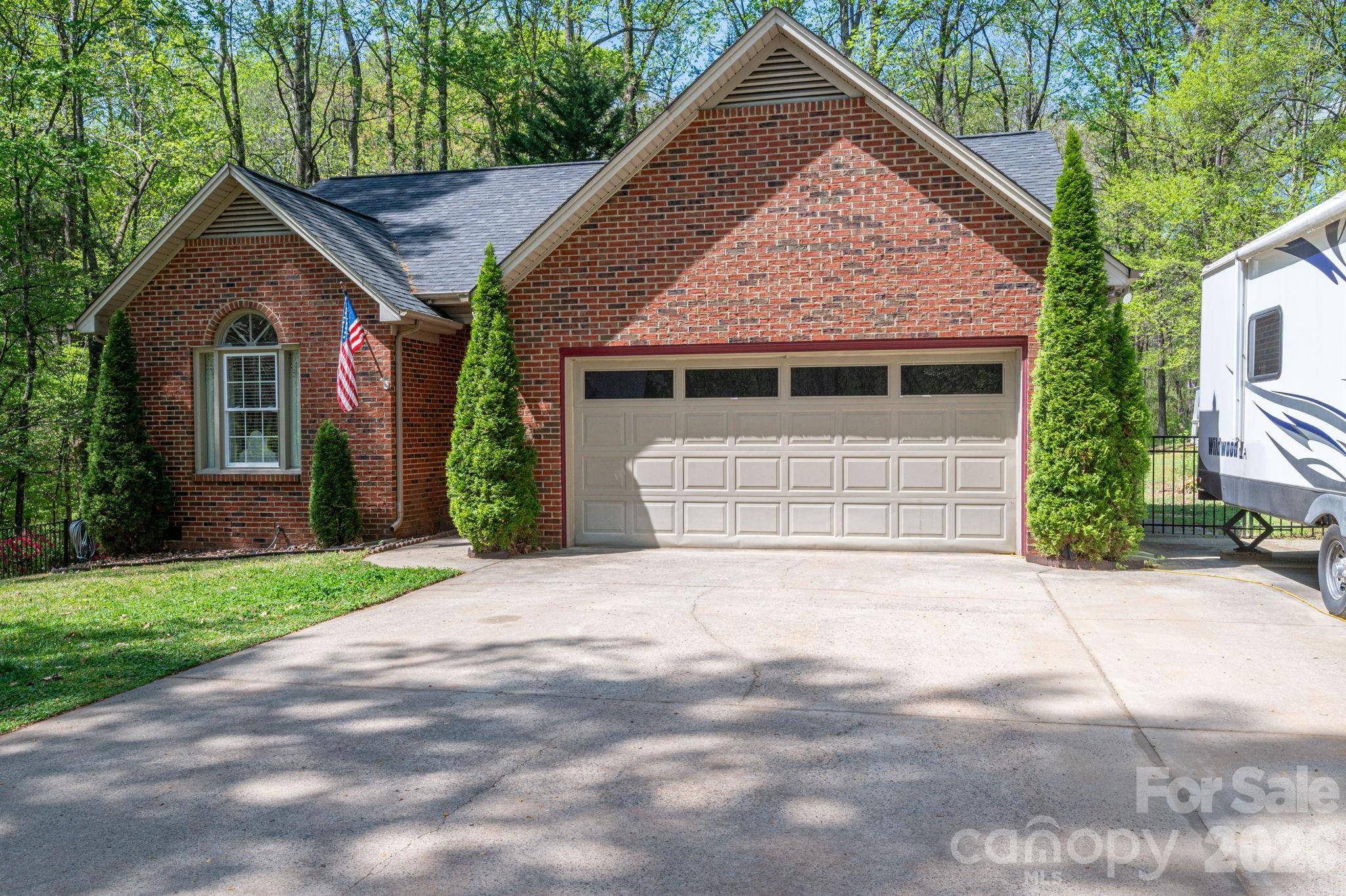 335 Cape Breton TRL, Gastonia, NC 28056