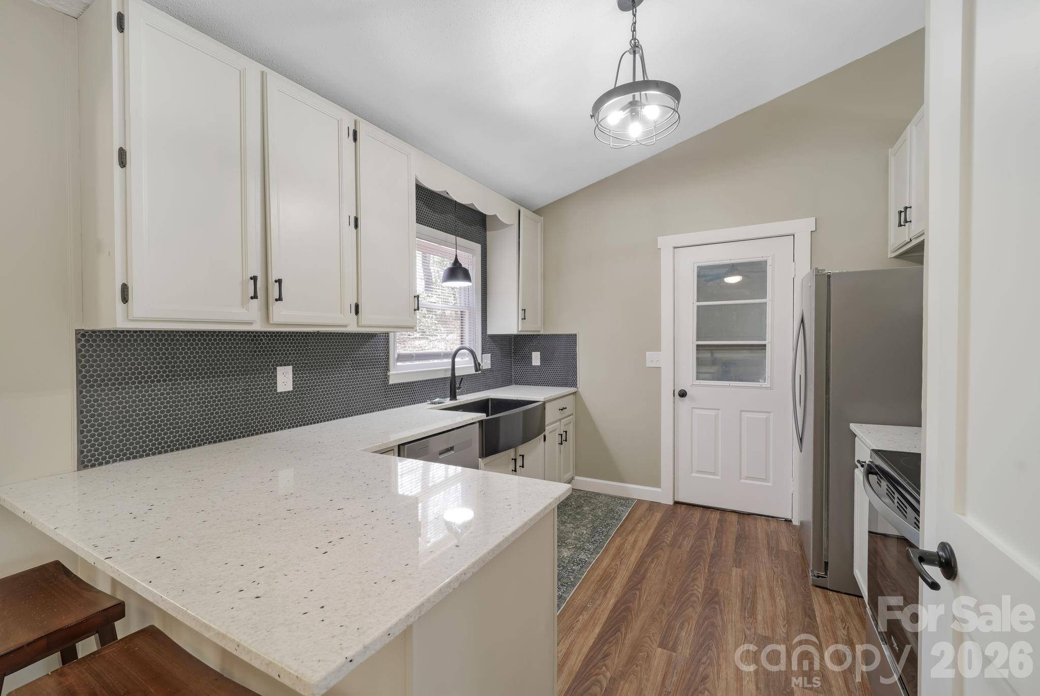 417 Soquili DR, Brevard, NC 28712