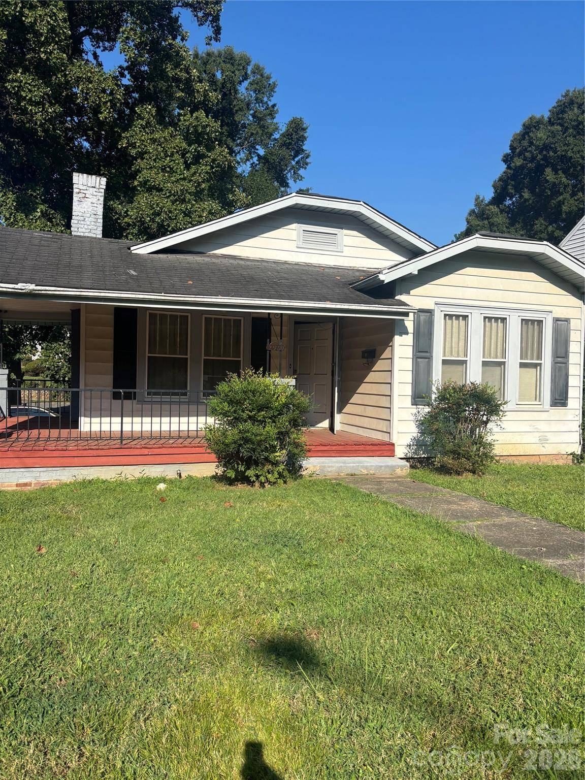 2400 Patterson AVE, Winston Salem, NC 27105