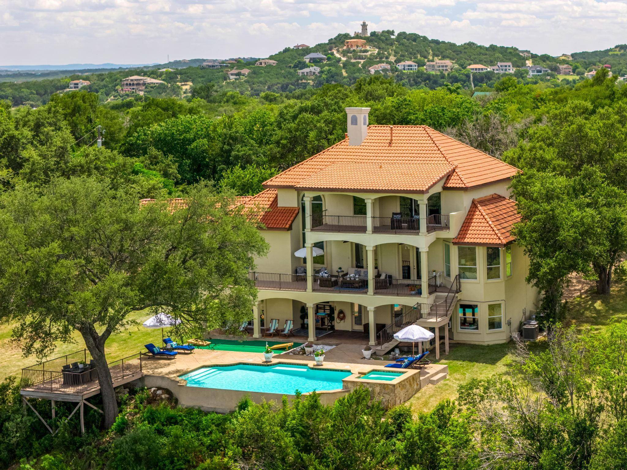 10211 Middle Darleen, Leander, TX 78641