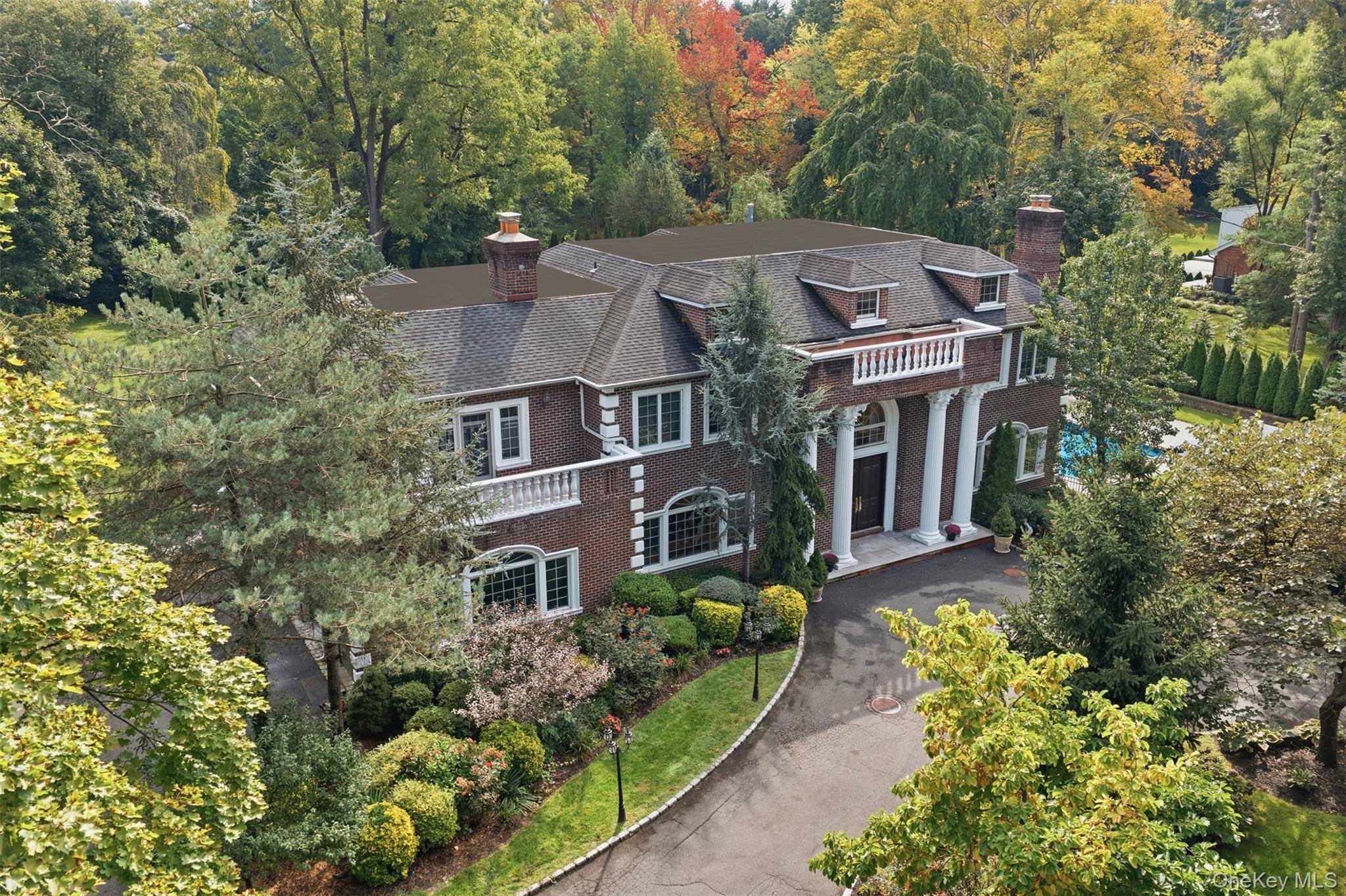 147 Bacon RD, Old Westbury, NY 11568