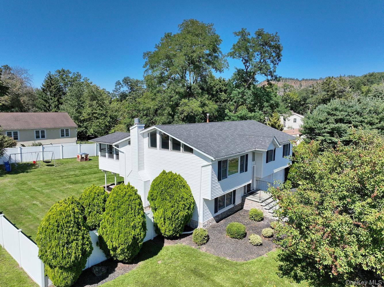 263 Old Haverstraw RD, Congers, NY 10920